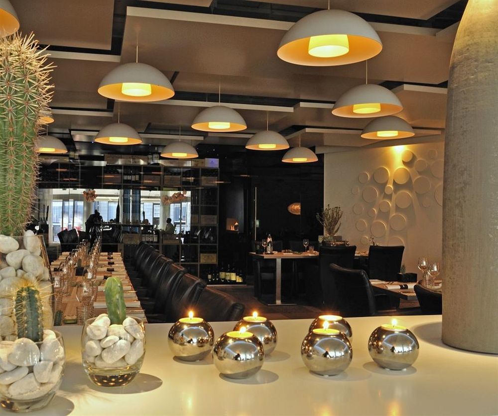 Hotel & Appartementen Royal 萨斯范亨特 外观 照片